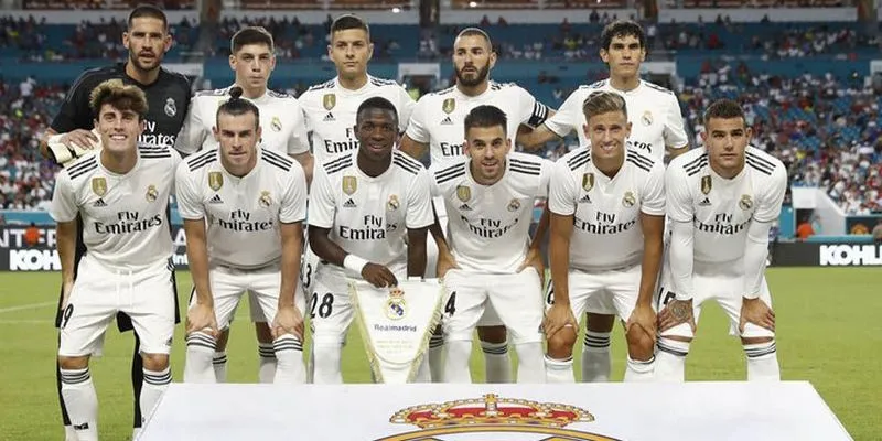 Ý Nghĩa Cụ Thể Của Biệt Danh Los Blancos Là Gì